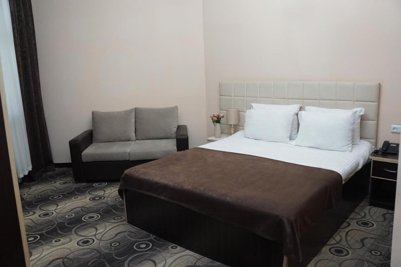 Nor Yerevan Hotel Exteriér fotografie
